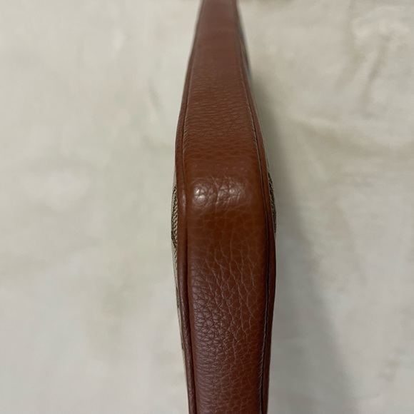 LAST ONE 🔥🔥NWT Coach Sleeve In Signature Jacquard With Stripe And Coach … - Picture 8 of 9